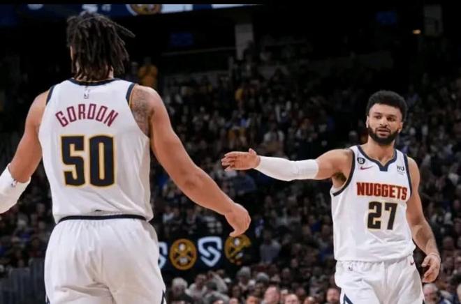 三线互相呼 三线互相呼